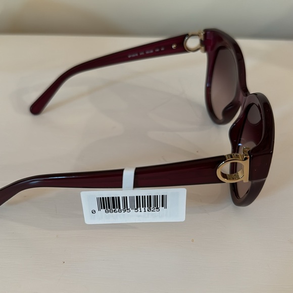 Salvatore Ferragamo Sunglasses NWT - Picture 8 of 12
